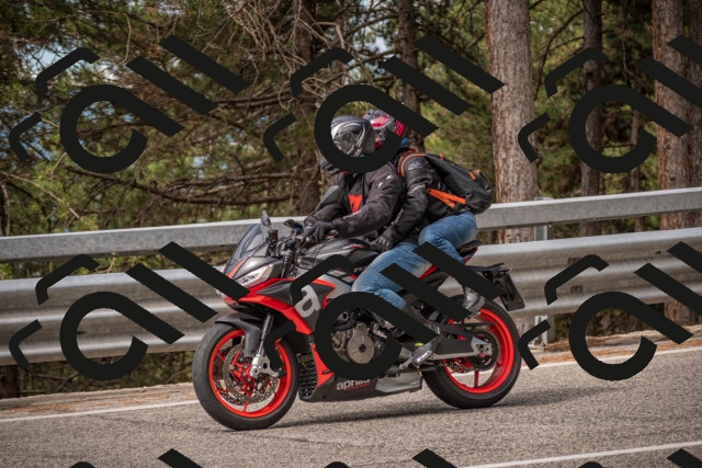 20250727101533-_5001171_am_