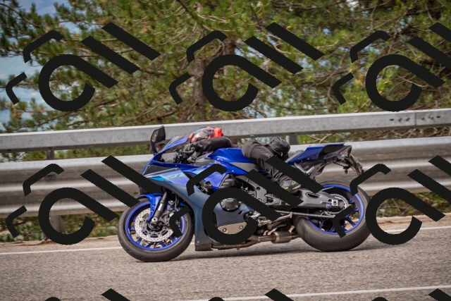 20250727101554-_5001174_am_