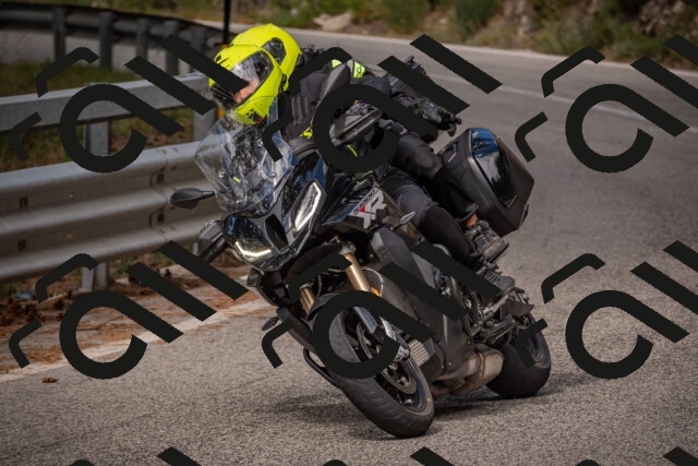 20250727101805-_5001188_am_