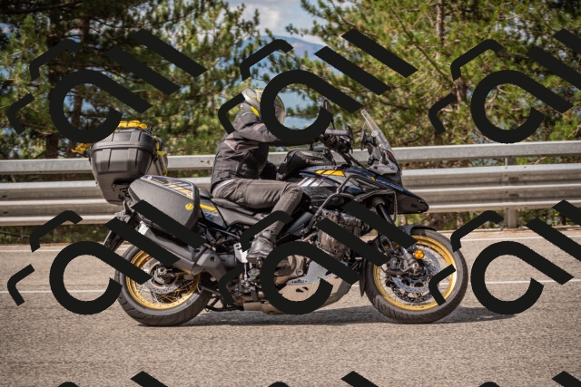 20250727101952-_5001218_am_