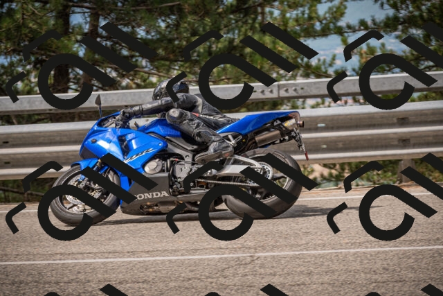 20250727102102-_5001248_am_