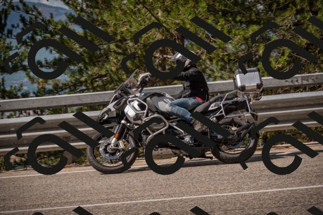 20250727102133-_5001252_am_