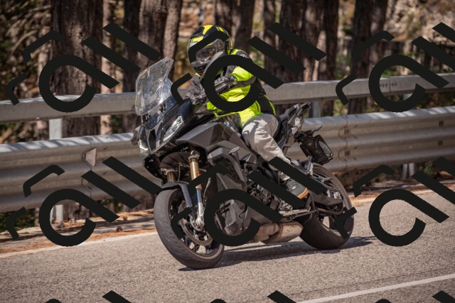 20250727102440-_5001258_am_