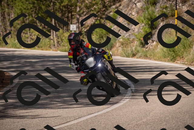 20250727102730-_5001304_am_