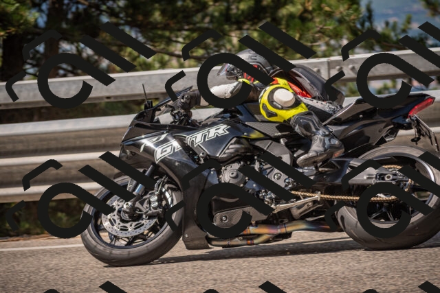 20250727102731-_5001307_am_