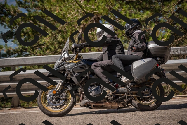 20250727102923-_5001316_am_