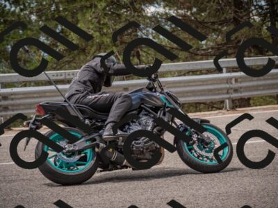 20250727120247-_5003164_am_