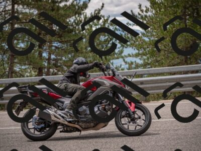 20250727120324-_5003180_am_