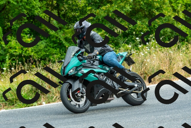 20250726100616-R01_4876_r1