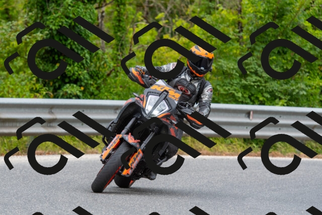 20250726102638-R01_4923_r1