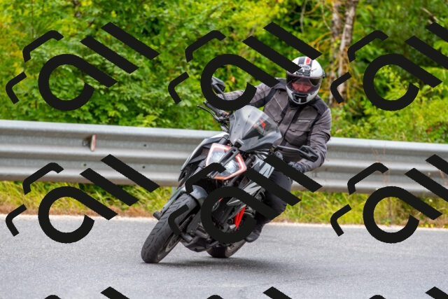 20250726103454-R01_4944_r1