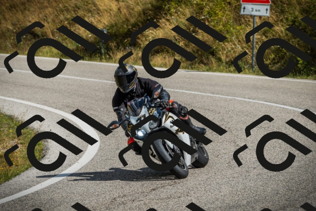 202507271046-DSC09199_c1_