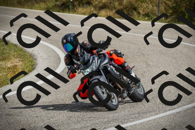 202507271048-DSC09236_c1_