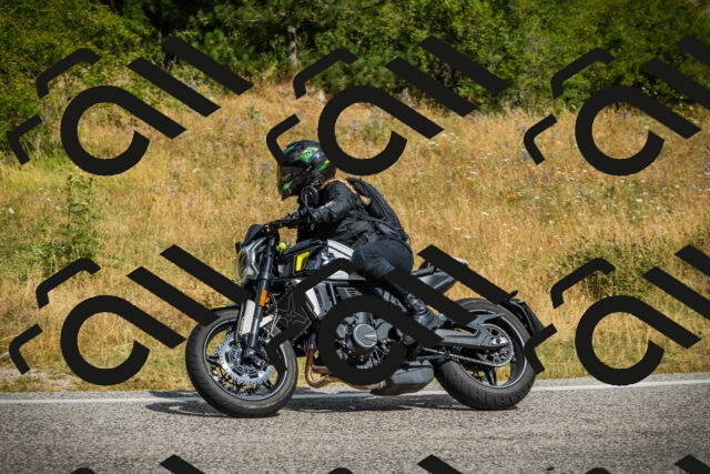 202507271048-DSC09241_c1_