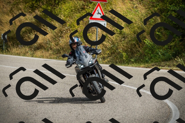 202507271050-DSC09244_c1_