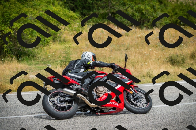 202507271051-DSC09256_c1_