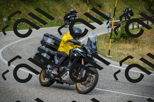 202507271052-DSC09278_c1_