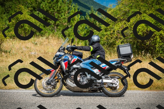 202507271057-DSC09429_c1_