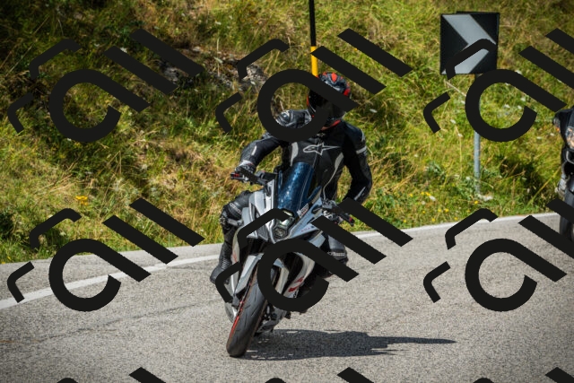 202507271130-DSC00080_c1_