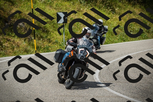 202507271131-DSC00098_c1_