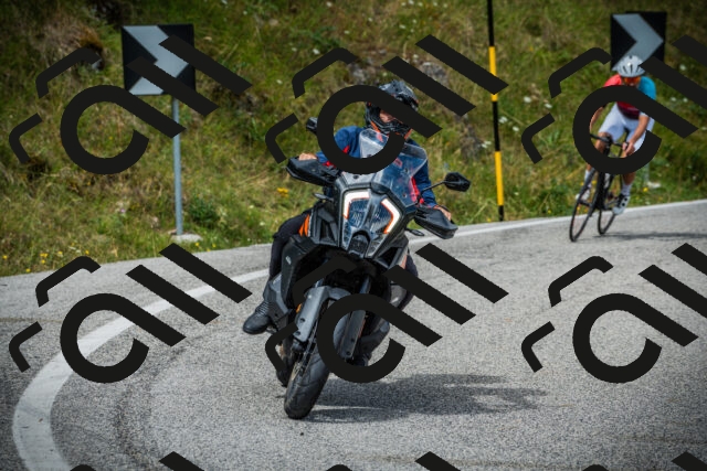 202507271132-DSC00190_c1_