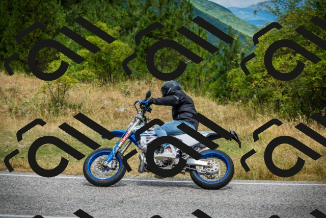 202507271135-DSC00273_c1_