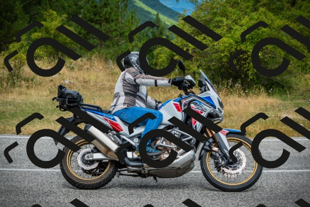 202507271136-DSC00320_c1_