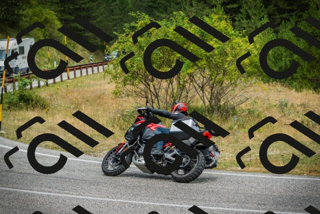 202507271137-DSC00385_c1_