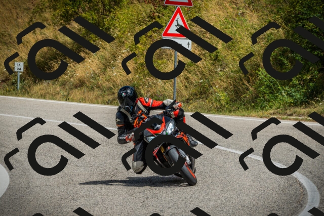 202507271145-DSC00565_c1_