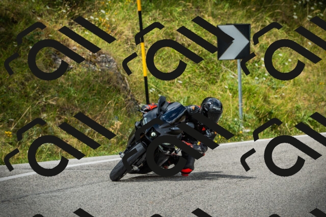 202507271158-DSC01191_c1_