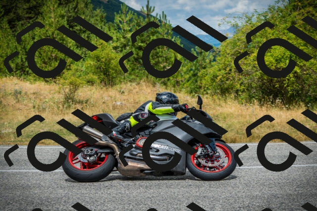 202507271159-DSC01213_c1_