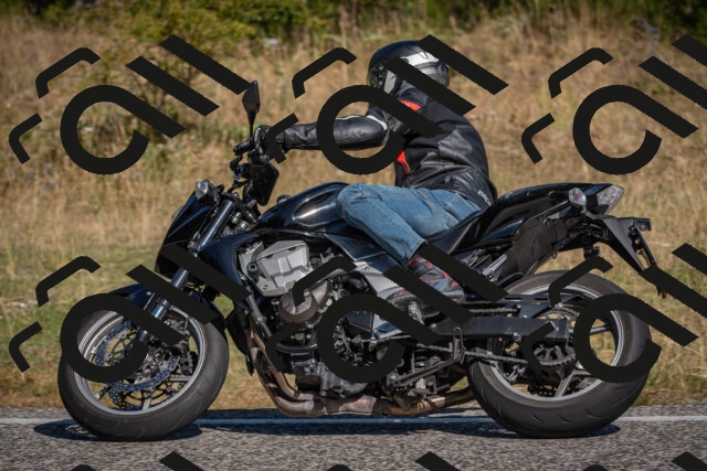 20250802100709-_5004340_am_