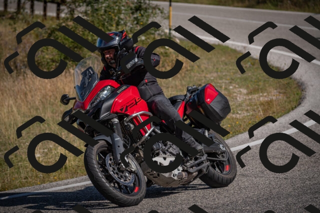 20250802100948-_5004350_am_