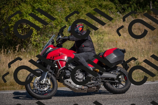 20250802100948-_5004352_am_