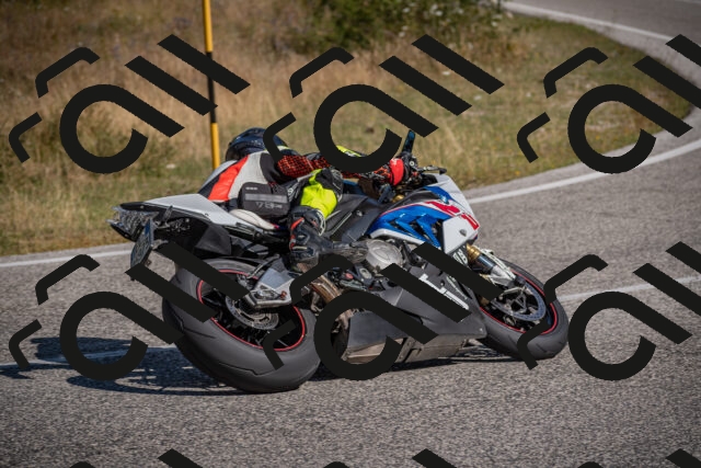 20250802100956-_5004360_am_