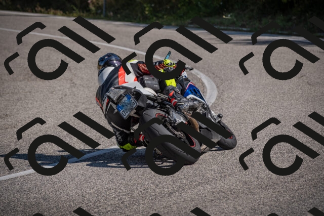 20250802100956-_5004361_am_