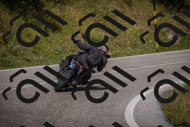 20250802101010-_5004372_am_