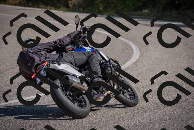 20250802101050-_5004378_am_