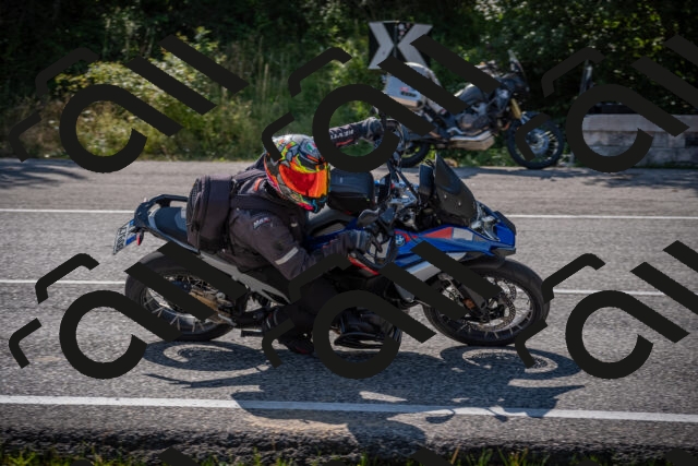 20250802101124-_5004385_am_