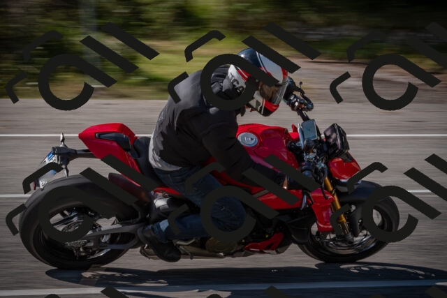 20250802101200-_5004392_am_