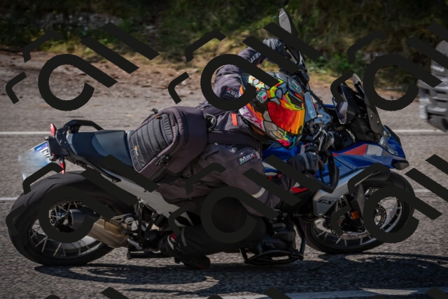 20250802101258-_5004410_am_