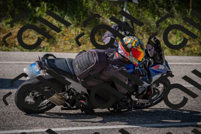 20250802101258-_5004411_am_