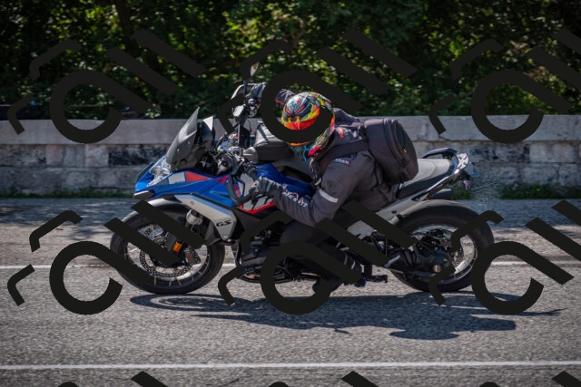 20250802101340-_5004415_am_