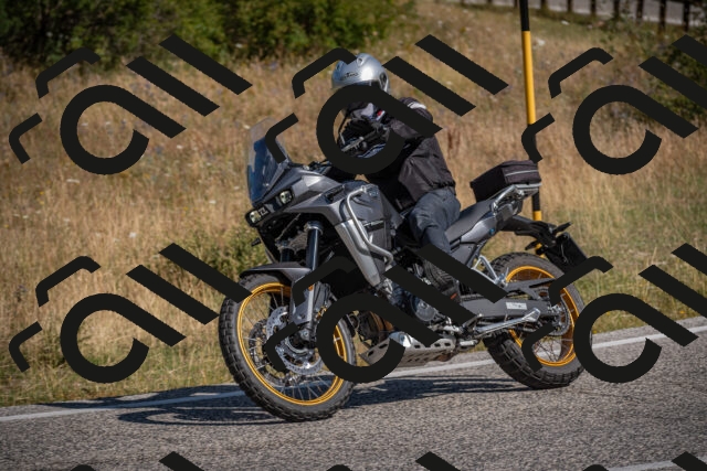 20250802101450-_5004421_am_