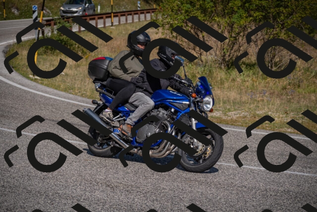 20250802101614-_5004450_am_