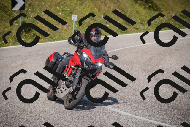 20250802101635-_5004457_am_