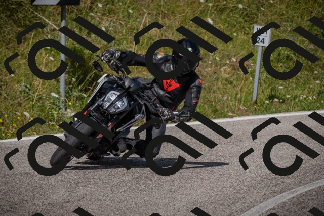 20250802102103-_5004519_am_