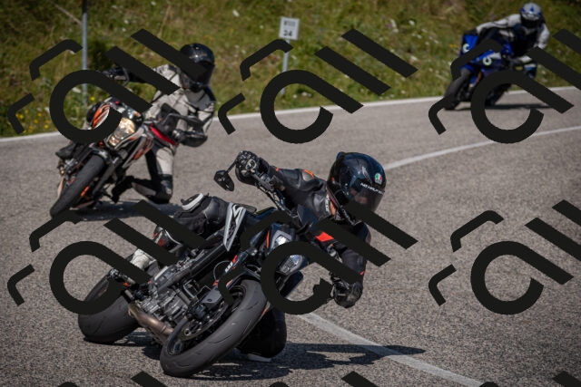 20250802102104-_5004521_am_