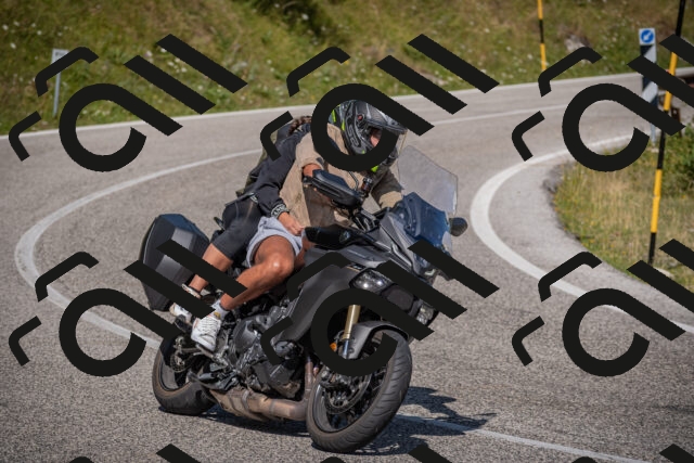 20250802102801-_5004598_am_