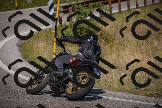 20250802103036-_5004623_am_